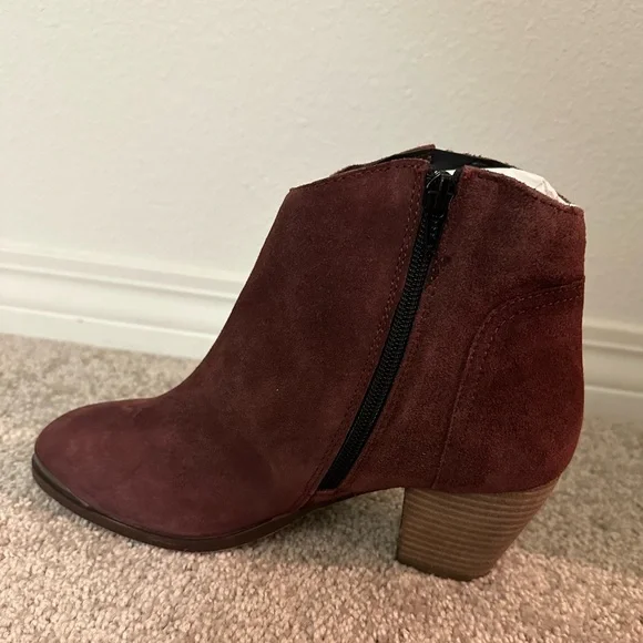 NWOT Diba Sequoia Suede Booties Maroon 8.5 - Picture 7 of 9